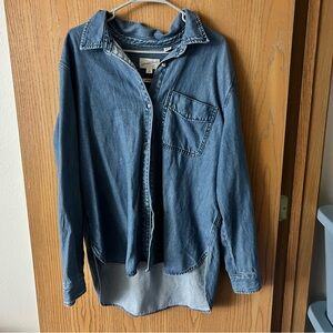 Universal Thread Relaxed Fit Denim Button Up